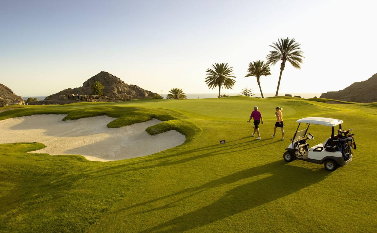 Campo de golf en Anfi Tauro. 