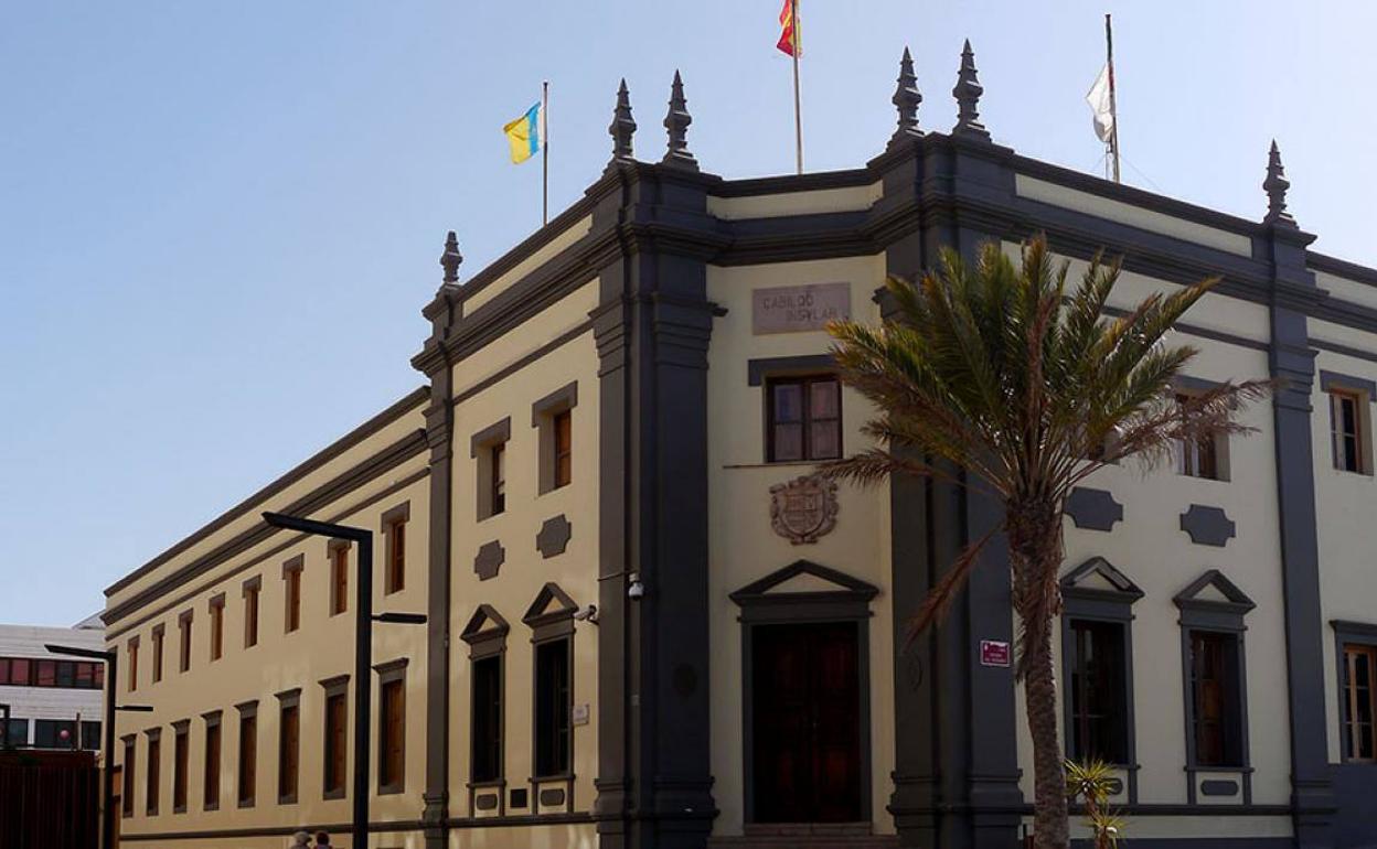 El Cabildo reactiva el Plan Insular de Emergencias para frenar la tendencia de la covid-19