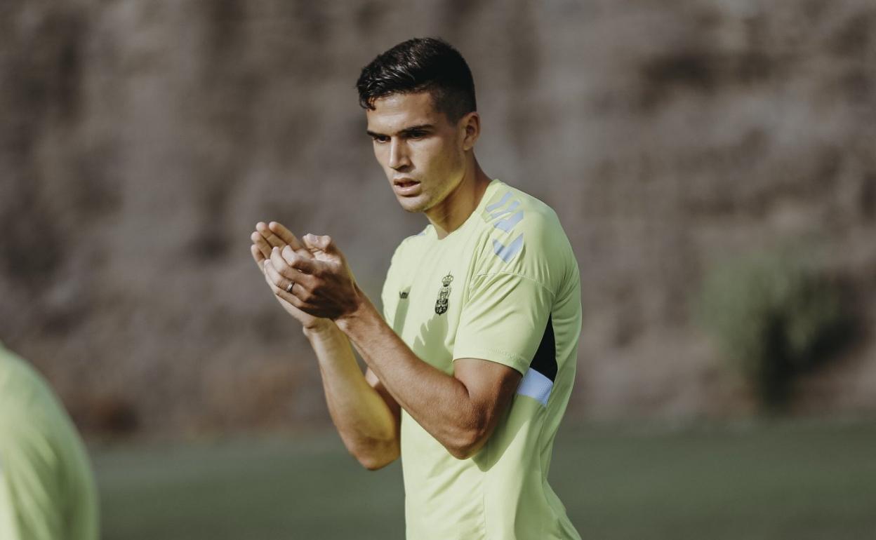 Edu Espiau, durante un entrenamiento. 