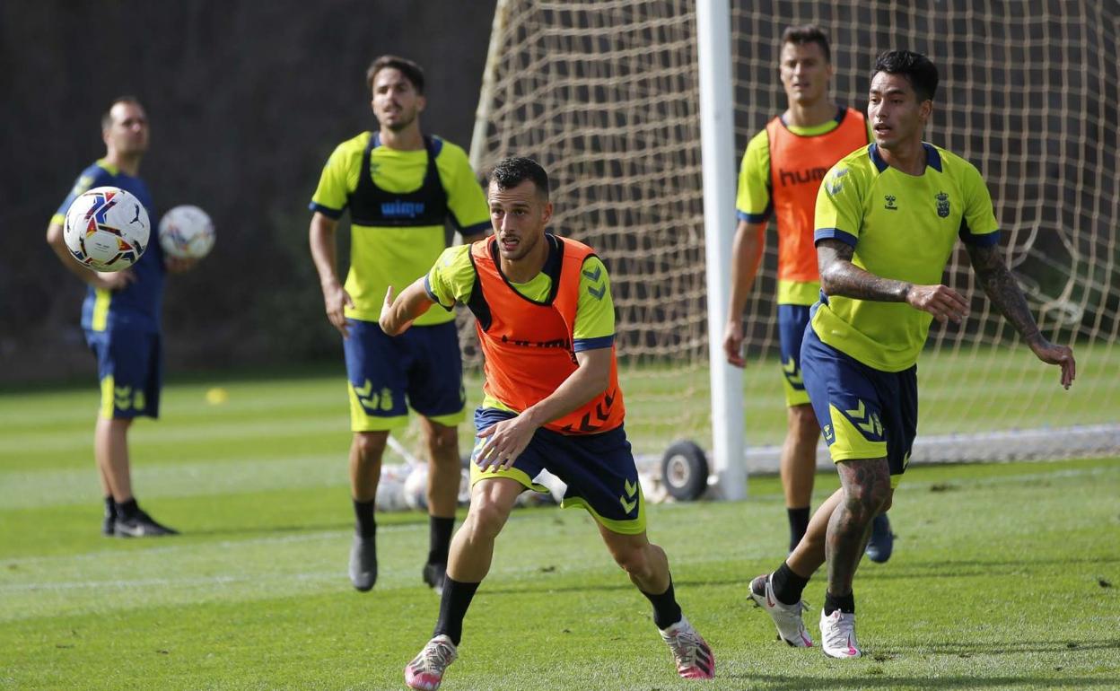 Araujo, durante un entrenamiento en la Ciudad Deportiva. 