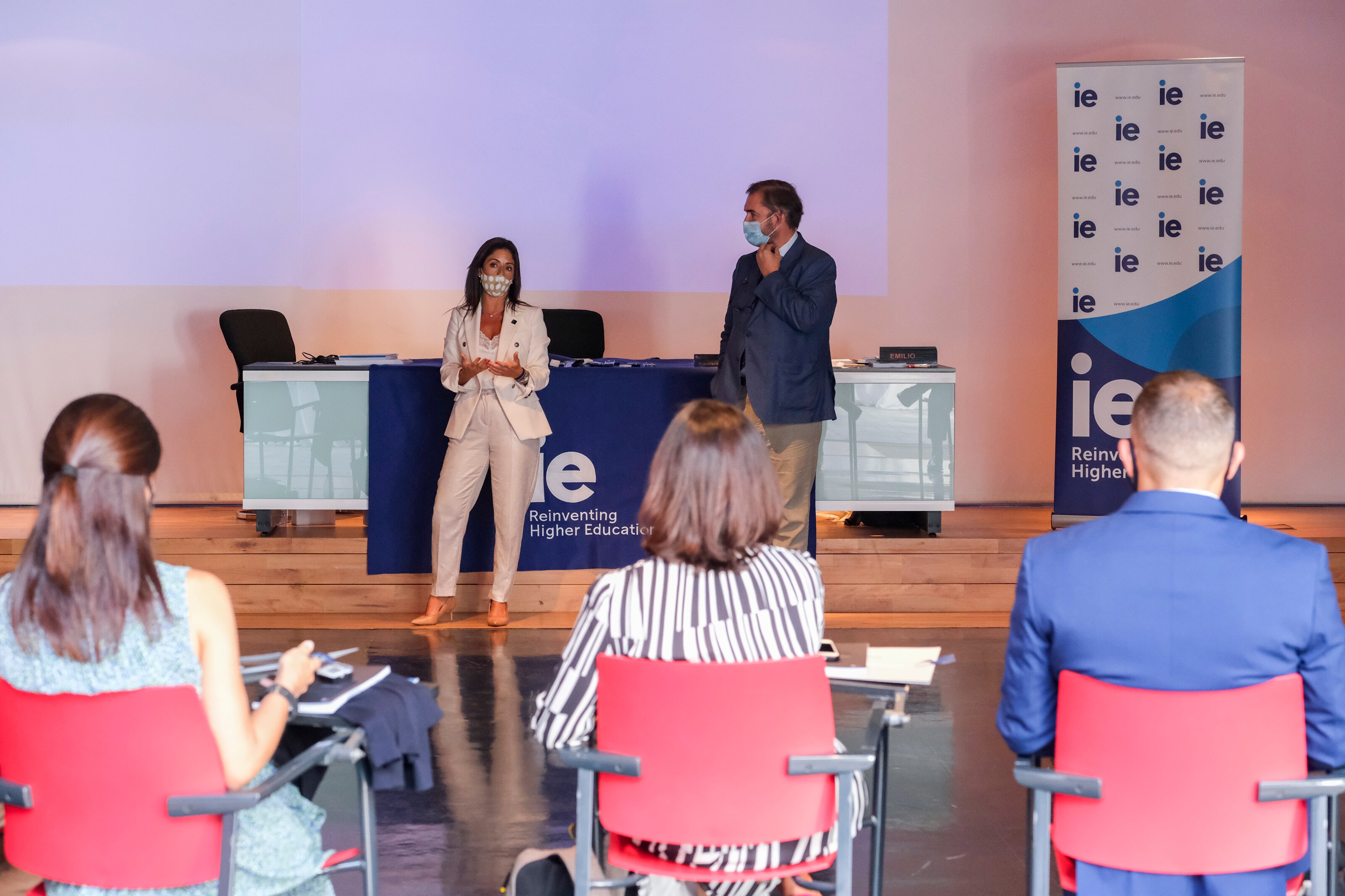 Las imágenes corresponden al acto celebrado ayer en las instalaciones de CANARIAS7. 