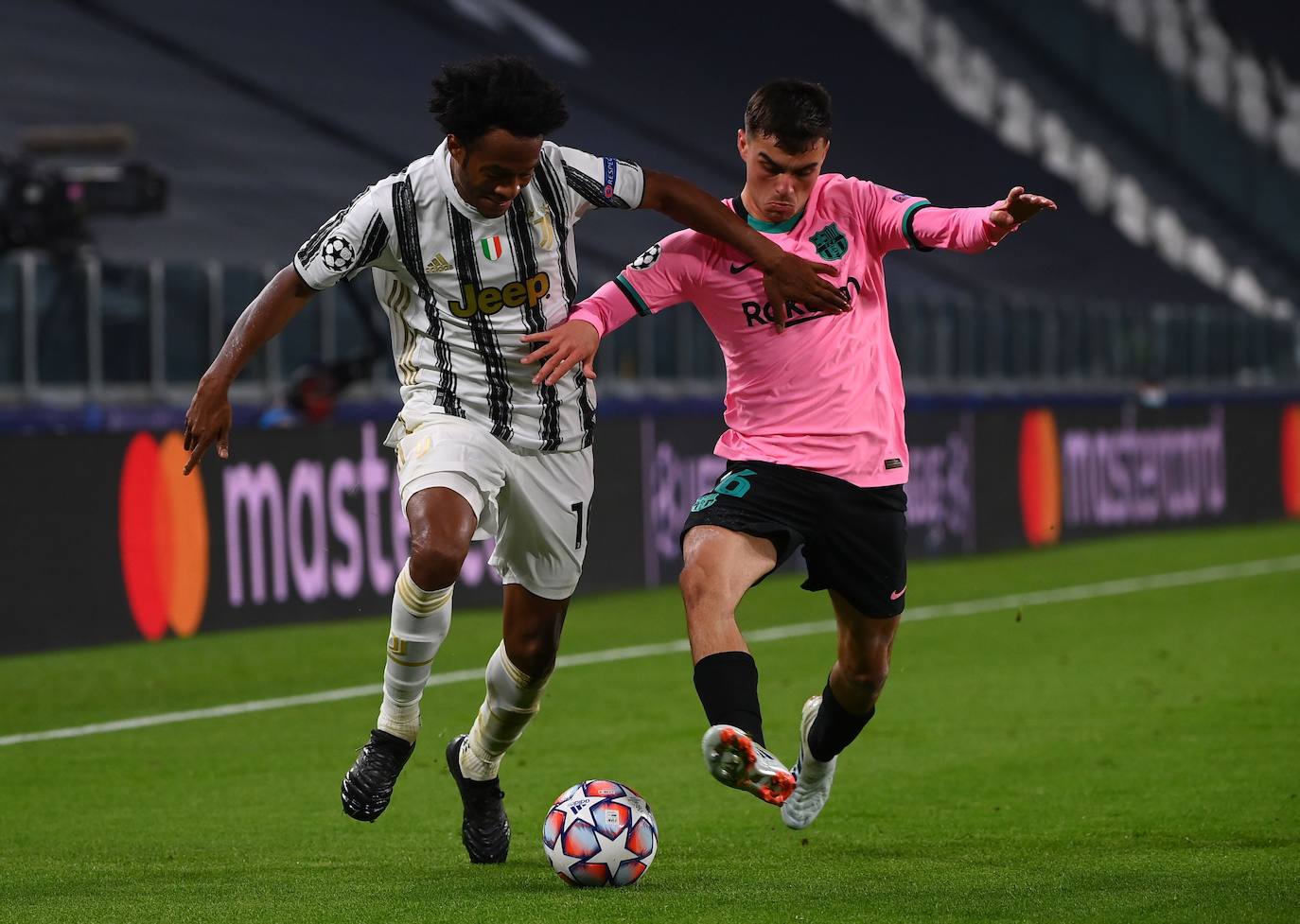 Fotos: Las mejores imágenes del Juventus-Barcelona