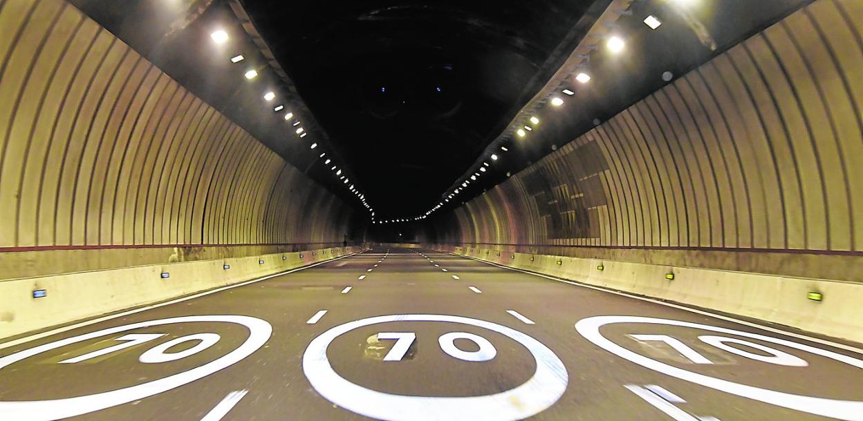 La pandemia ha derivado en una crisis económica y social pero Canarias cuenta con factores que ayudan para la salida. 