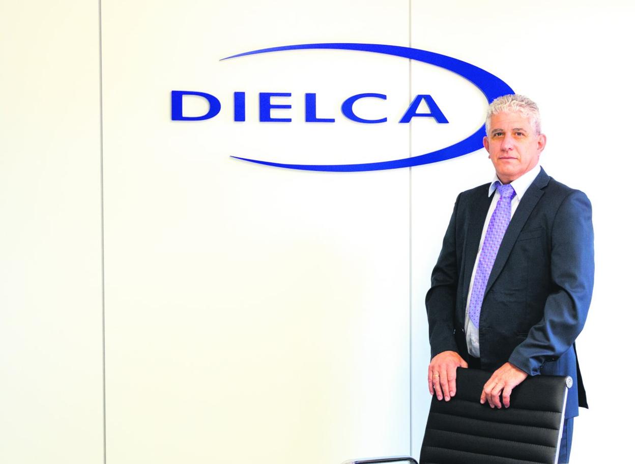 Enrique Hernández Gil, consejero delegado.