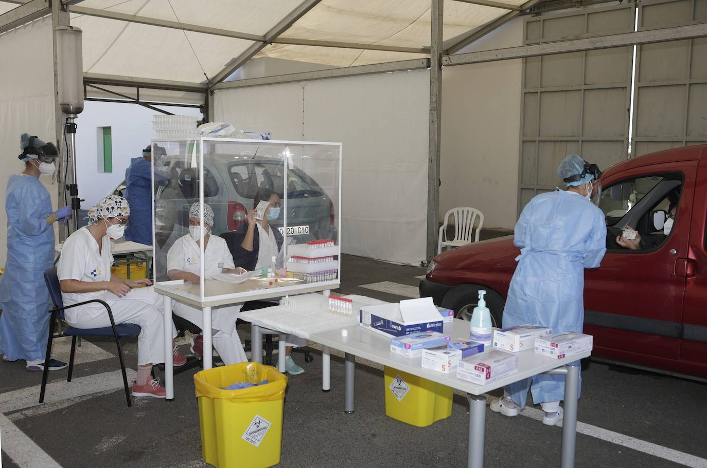 Canarias registra esta semana 46 brotes nuevos con 271 afectados