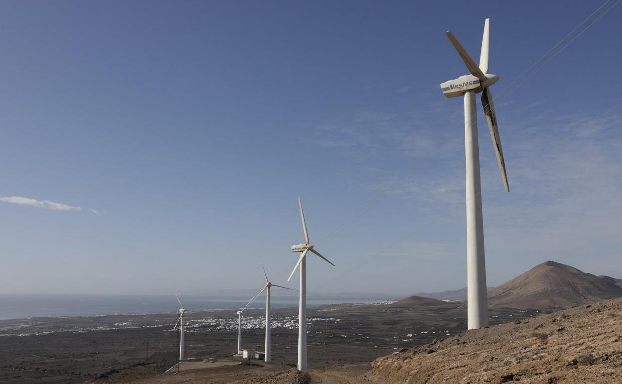Aerogeneradores parados. 