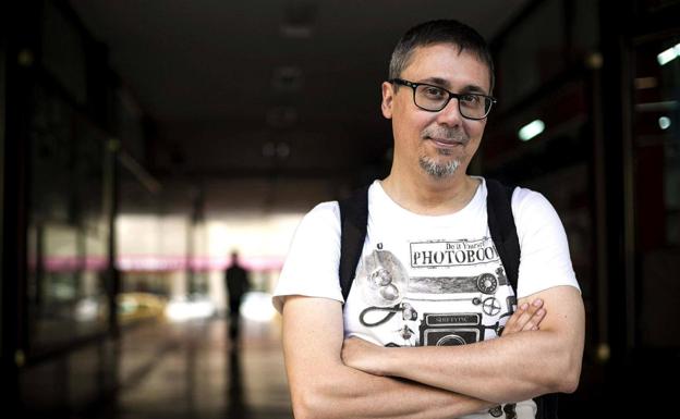 Elio Quiroga, premiado por su novela «Astral» en Córdoba