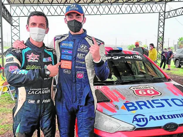 Diego Domínguez y Rogelio Peñate ganan su primer rally en Paraguay