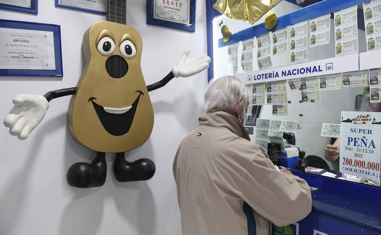 Imagen de archivo de la administración el Timple dorado.