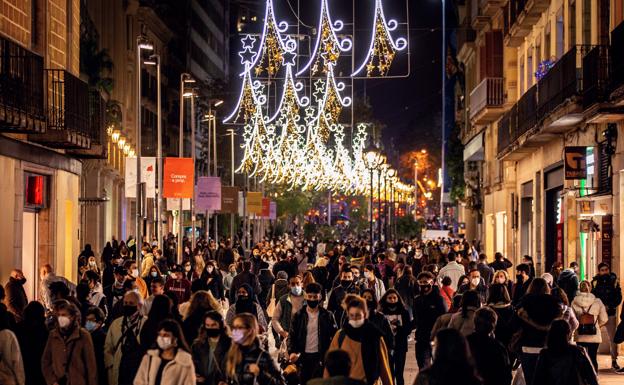 La mitad de los españoles reducirá sus gastos esta Navidad