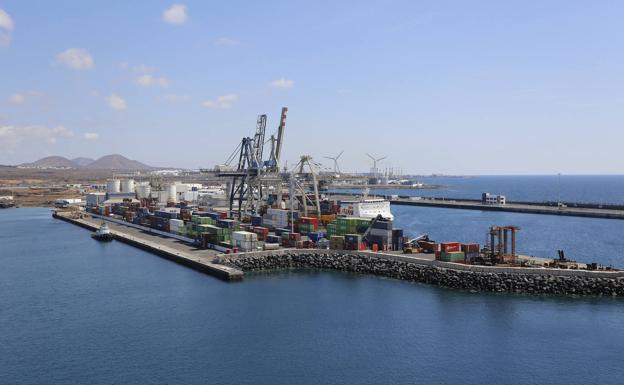 Lanzarote y Fuerteventura se unen a la red de puertos para el control fronterizo de pesqueros por el Brexit