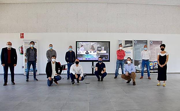 Imagen del equipo siguiendo el lanzamiento