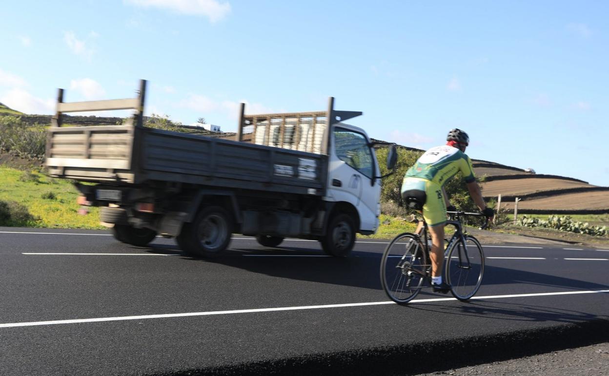 Escalón en vía de La Geria. 