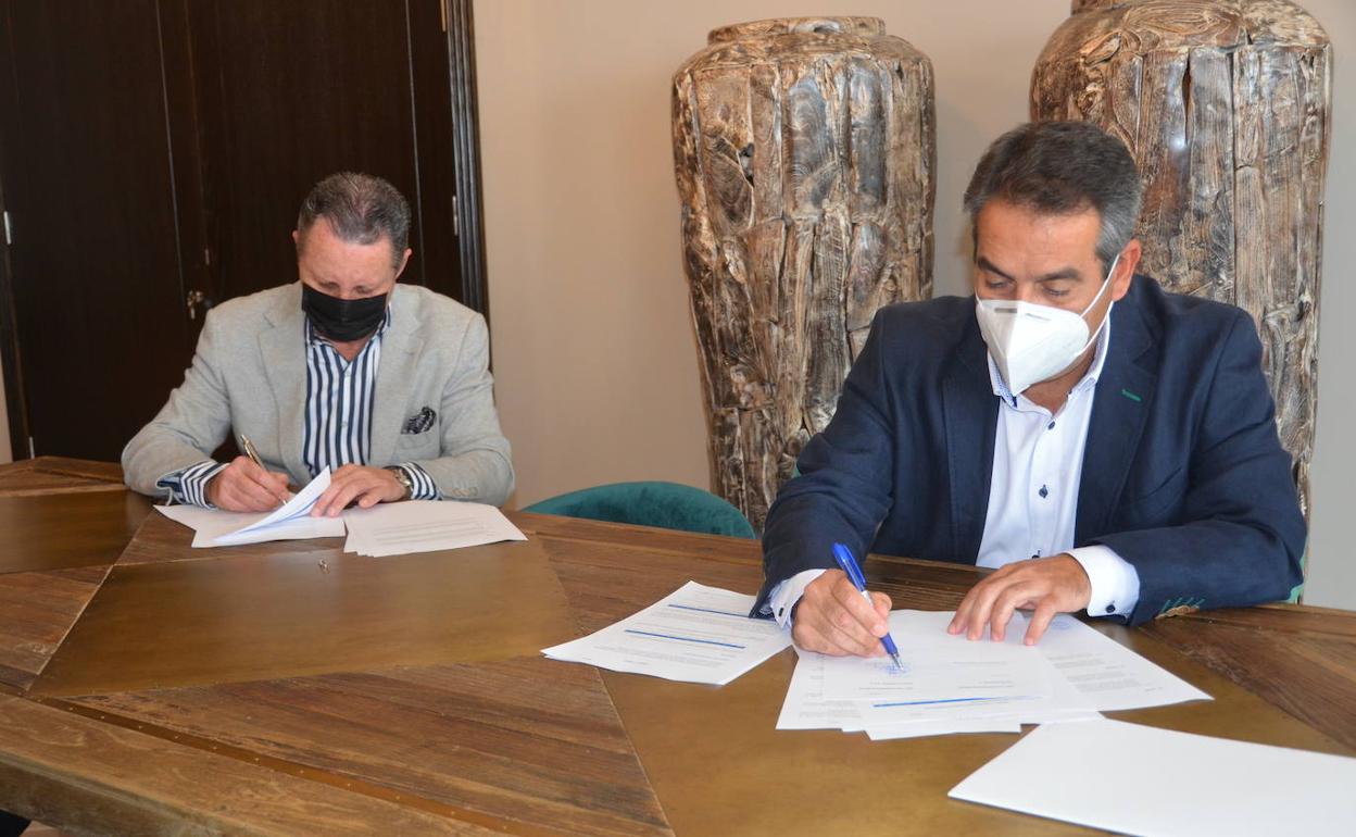 El Royal River Luxury Hotel, en Adeje, se suminstrará de energía 100% renovable con Endesa