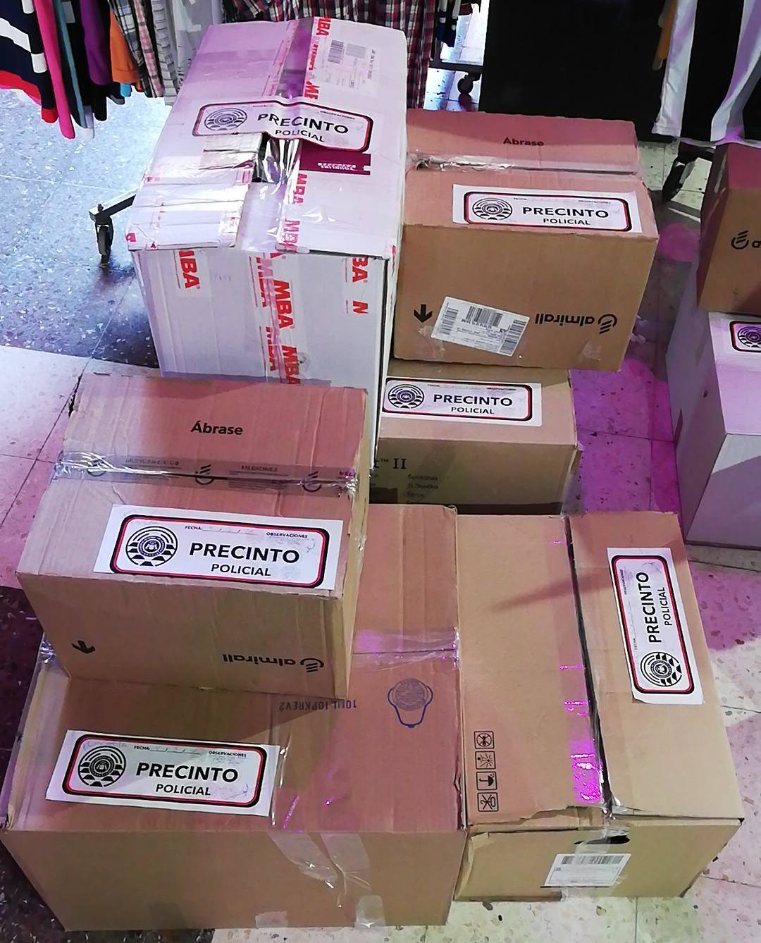 Fotos: Operativo policial contra las falsificaciones en el sur de Gran Canaria