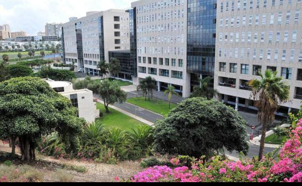 Imagen de archivo del hospital doctor Negrín. 