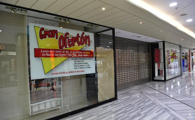 La firma de calzados Gilfonso cerró es mes uno de los cinco establecimientos que tenía en Gran Canaria. 