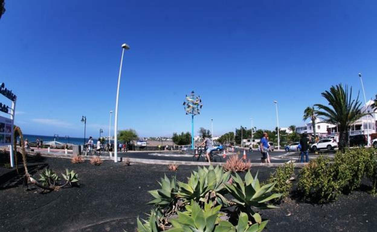 Avenida de Las Playas. 