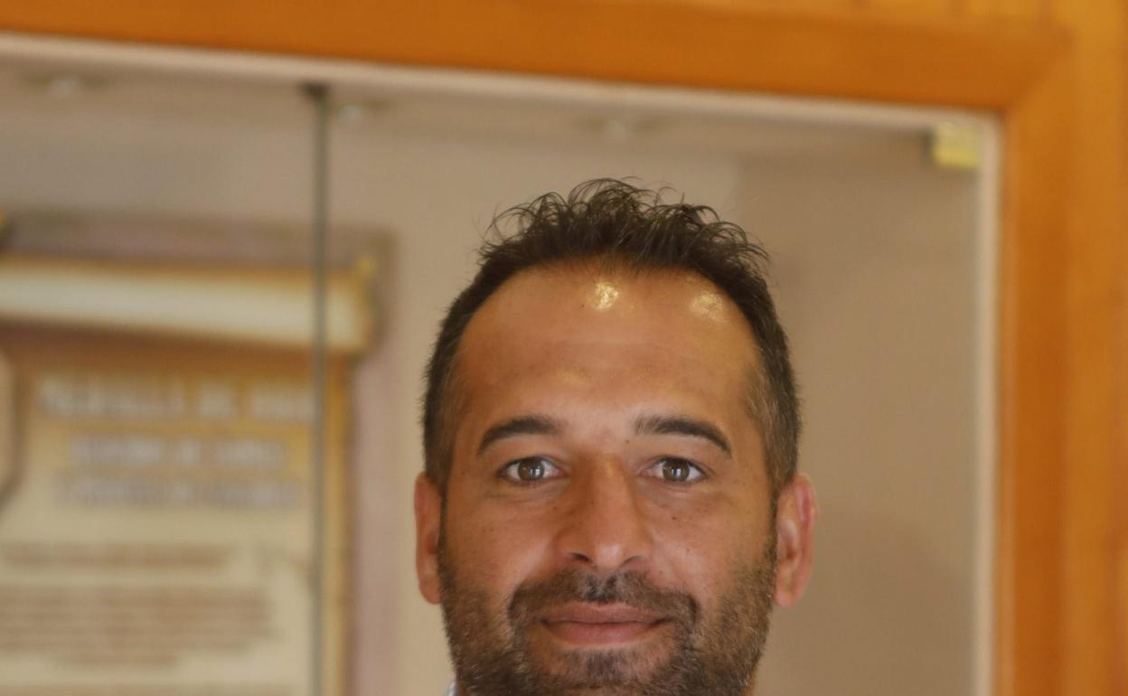 Jonathan Pérez Olivero, edil. 