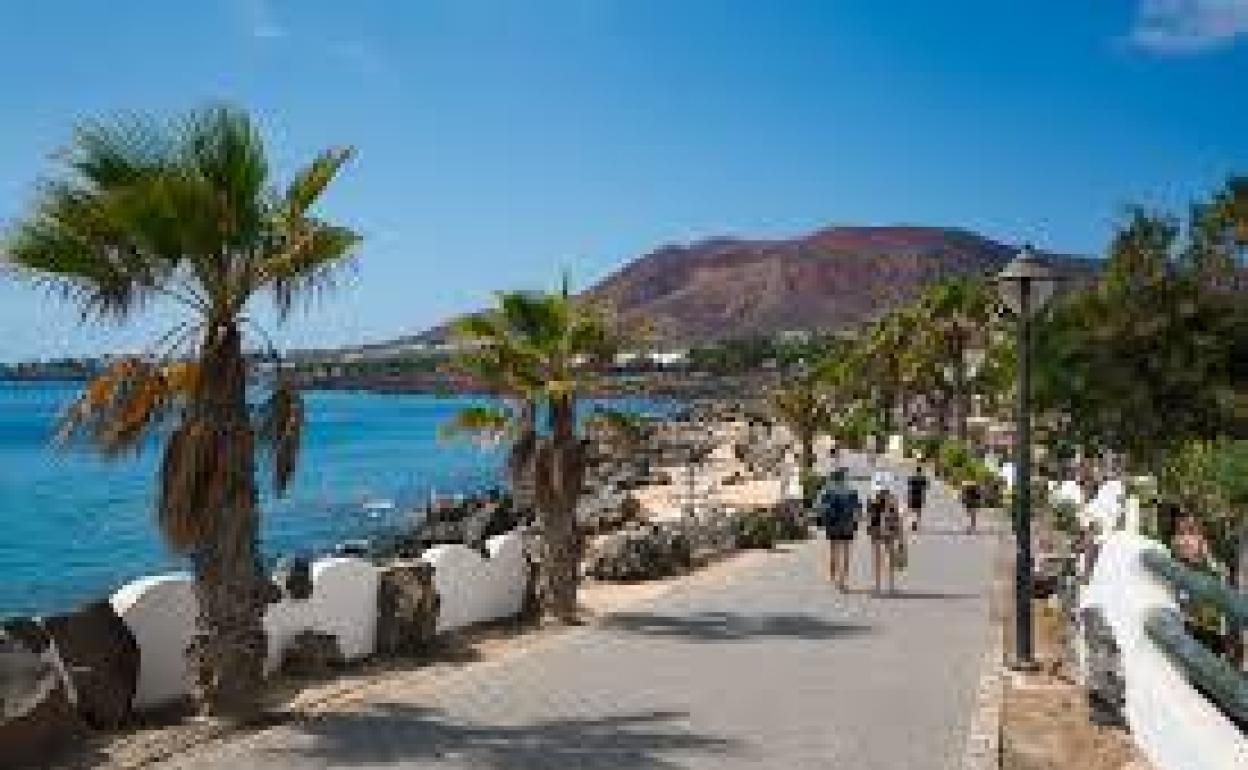 Los concursos de acreedores se disparan un 73,33% en hostelería en febrero en Canarias