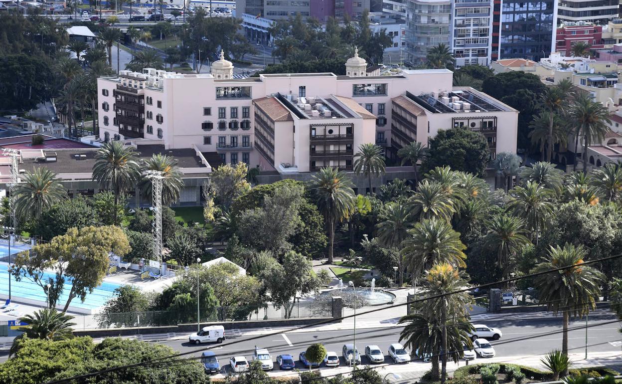Imagen de un recinto hotelero de la capital.