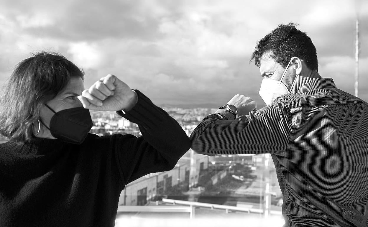 Descargue el suplemento completo Especial Un Año Codo con Codo en formato pdf