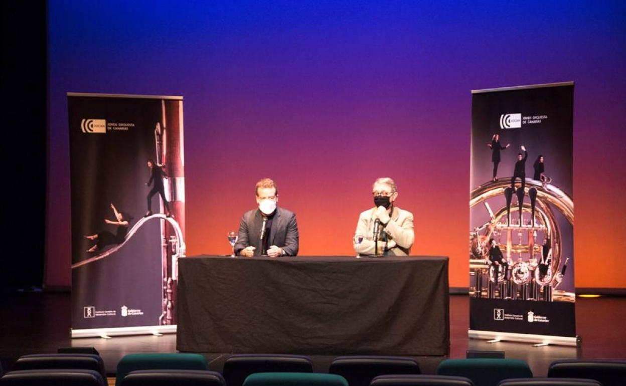 Juan Márquez y Víctor Pablo Perez.