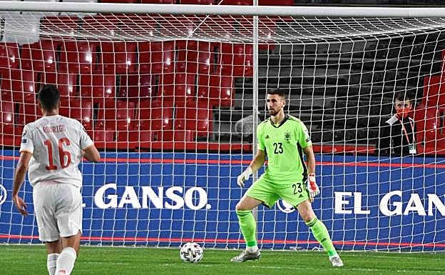 Unai Simón: «No me siento titular en la selección»