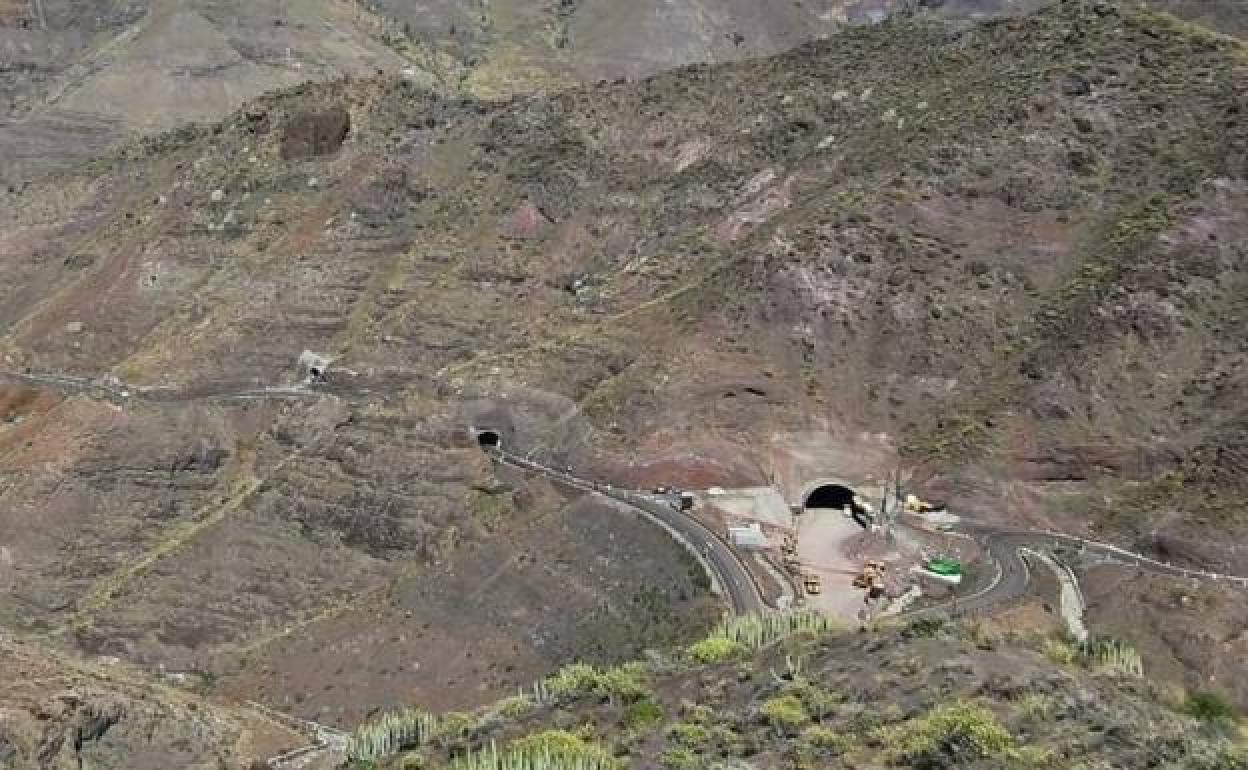 Foto aportada por Foro Roque Aldeano para ilustrar el reinicio de las obras del túnel de Guguillo.
