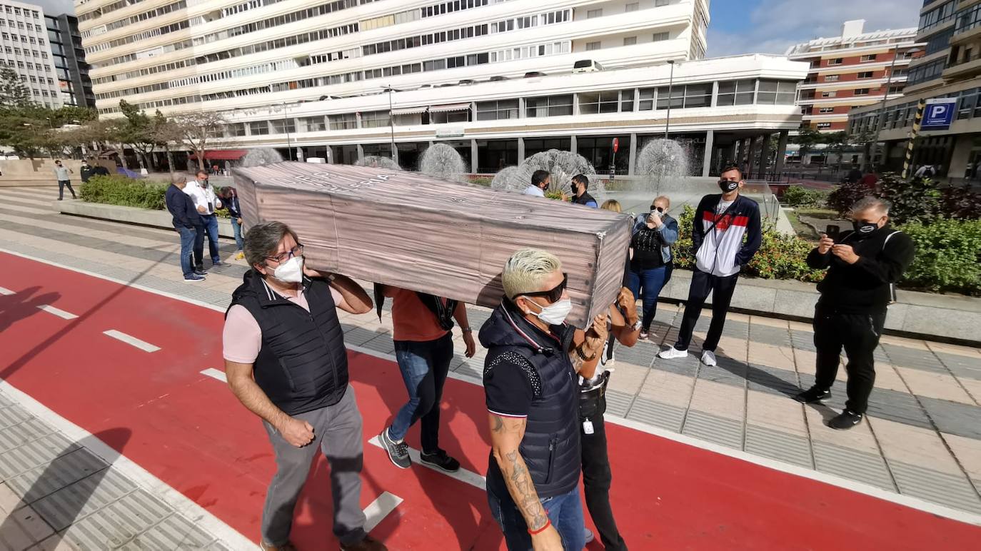 Protesta este lunes en la capital grancanaria. 