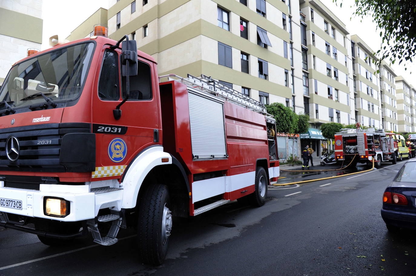 Bomberos de Tenerife rescatan a cuatro personas en Los Gigantes