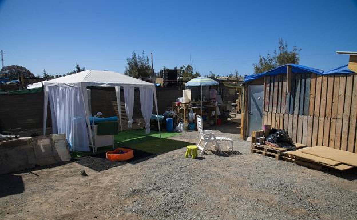 Imagen de algunas de las infraviviendas construidas en El Pajar. 