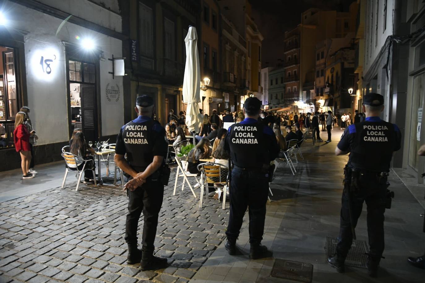 Fotos: Primer viernes sin toque de queda en Canarias-