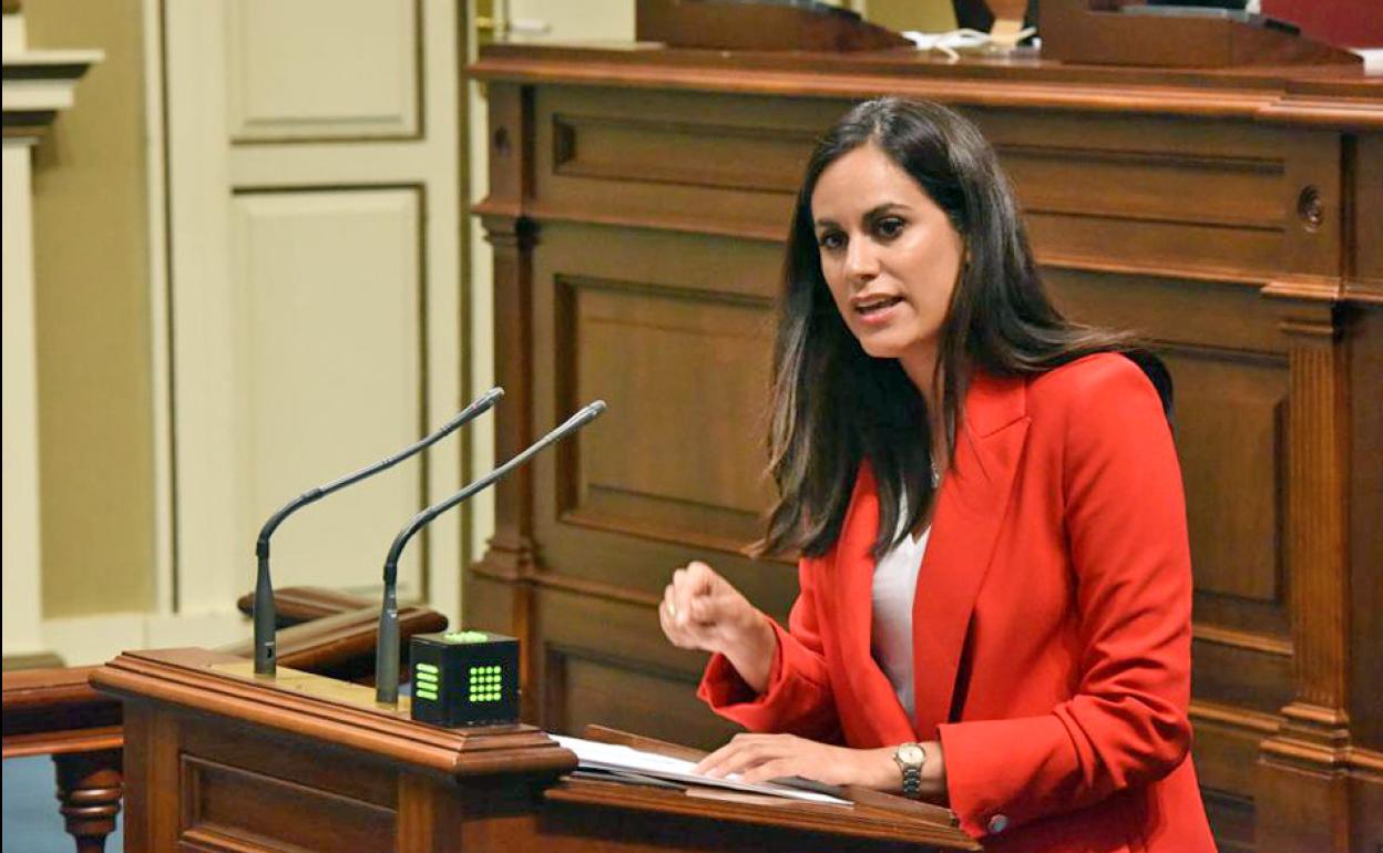 Estupor al cuestionar Vidina Espino que se cobre por la publicidad