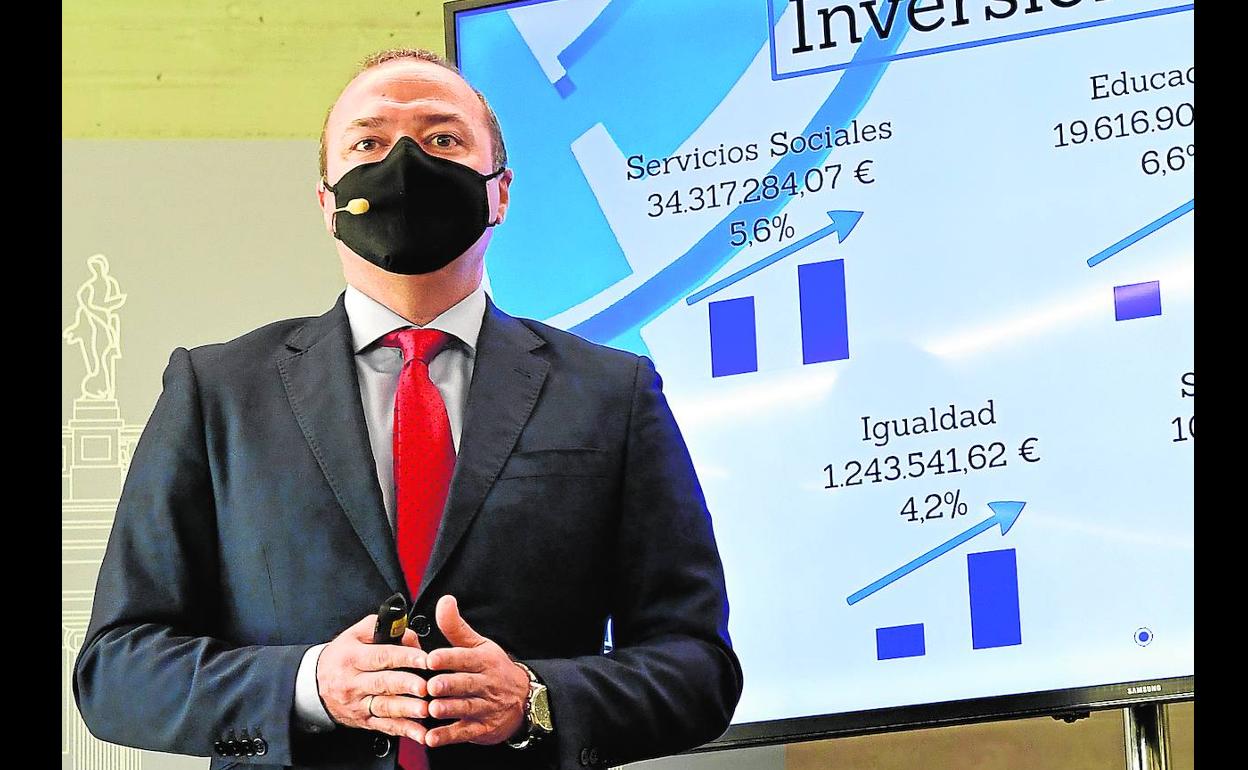 «La sociedad canaria superará este trance»