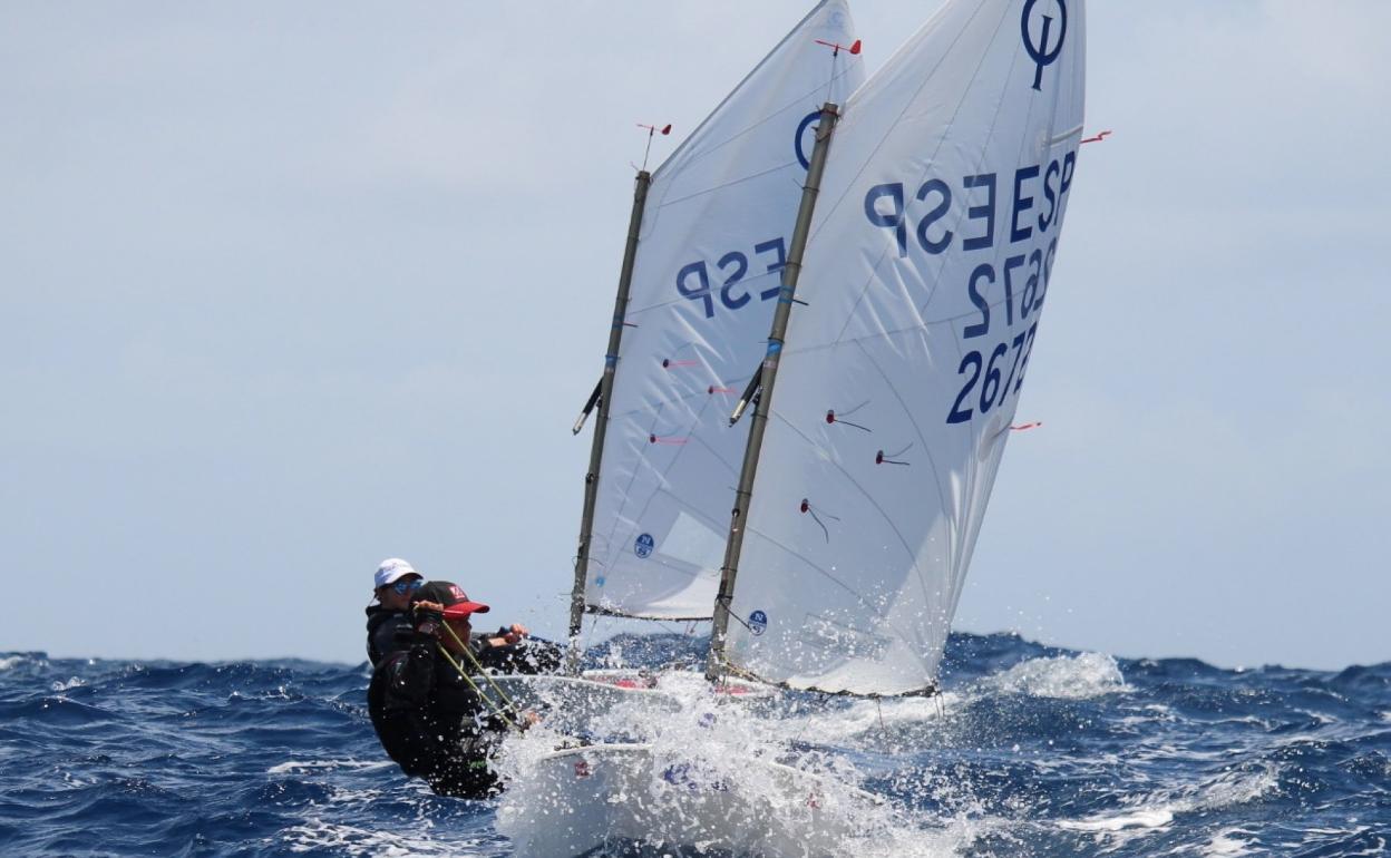 Imagen de Miguel Álvarez, campeón sub 16 masculino. 