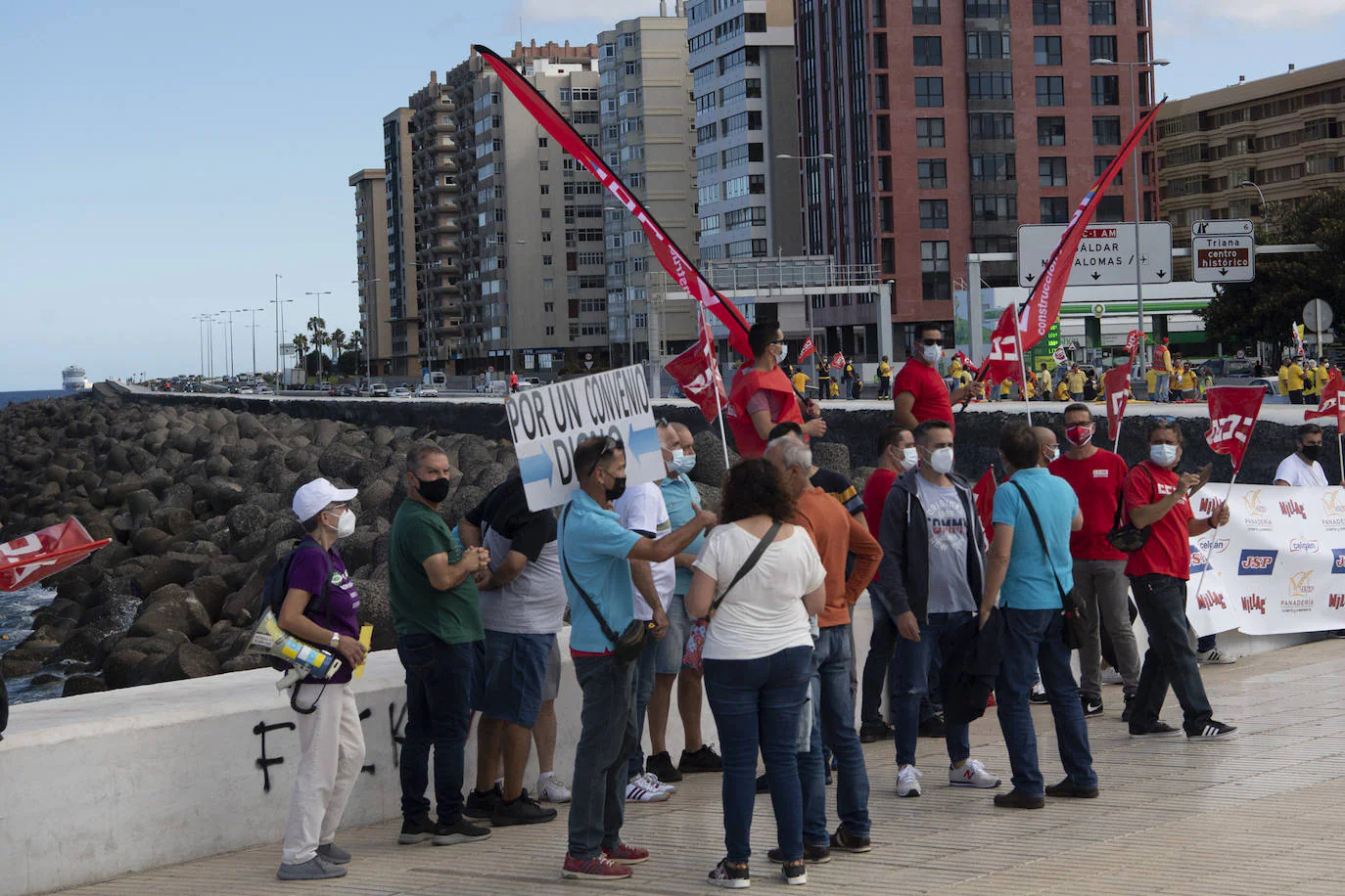 Fotos: Protesta laboral en plana Avenida Marítima