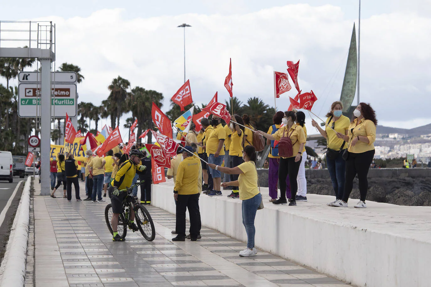 Fotos: Protesta laboral en plana Avenida Marítima