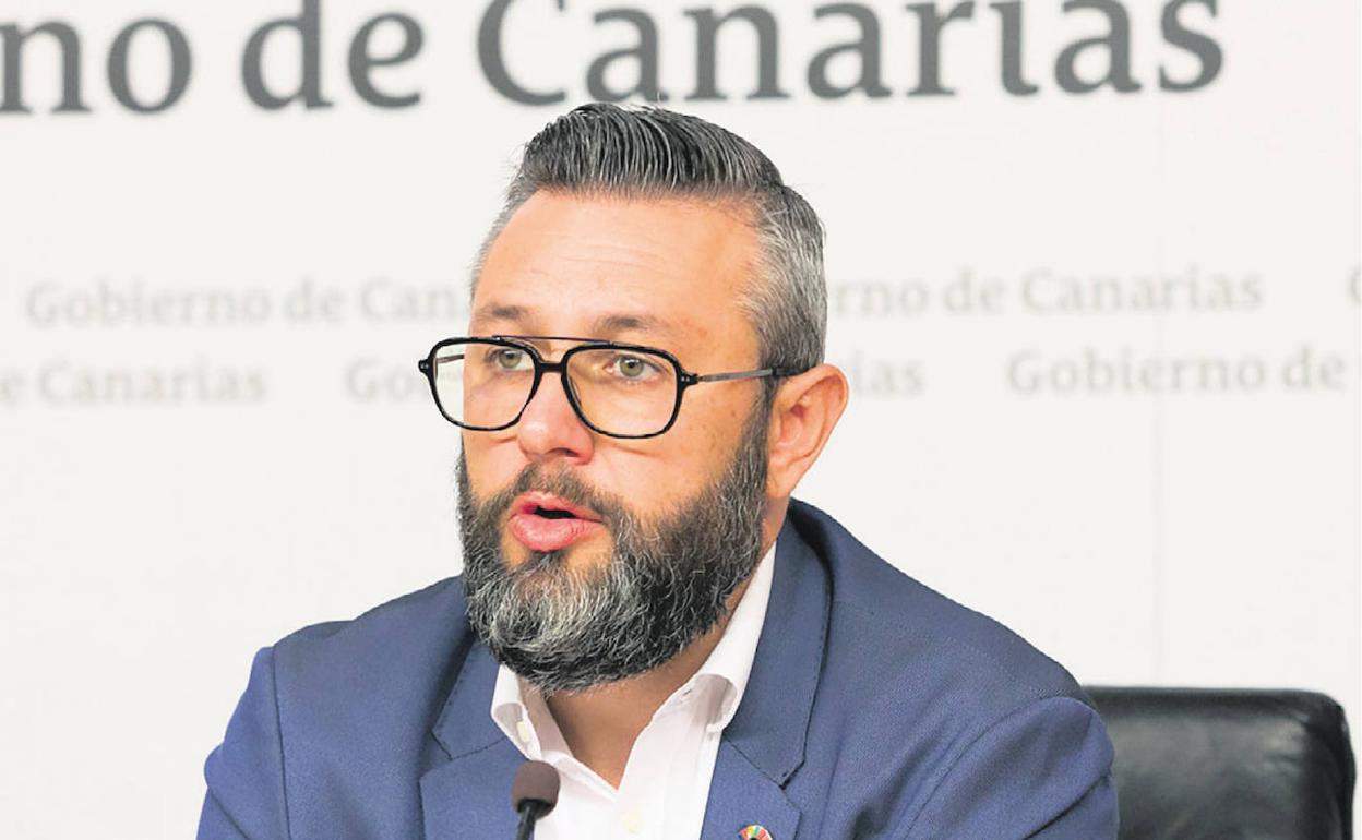 Miguel Ángel Pérez, durante una intervención en una rueda de prensa de su consejería.