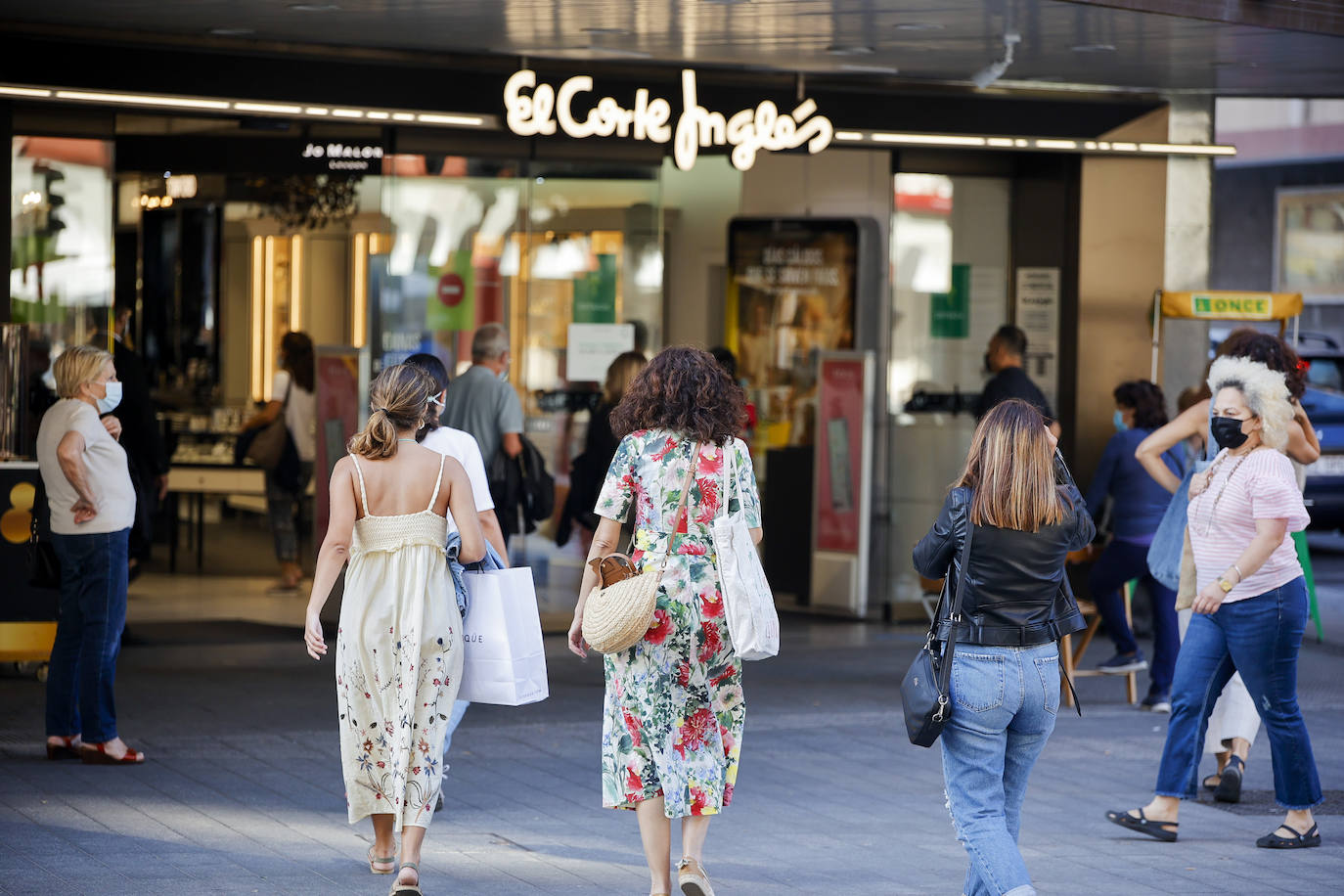 Fotos: Testimonios a favor y en contra de la mascarilla