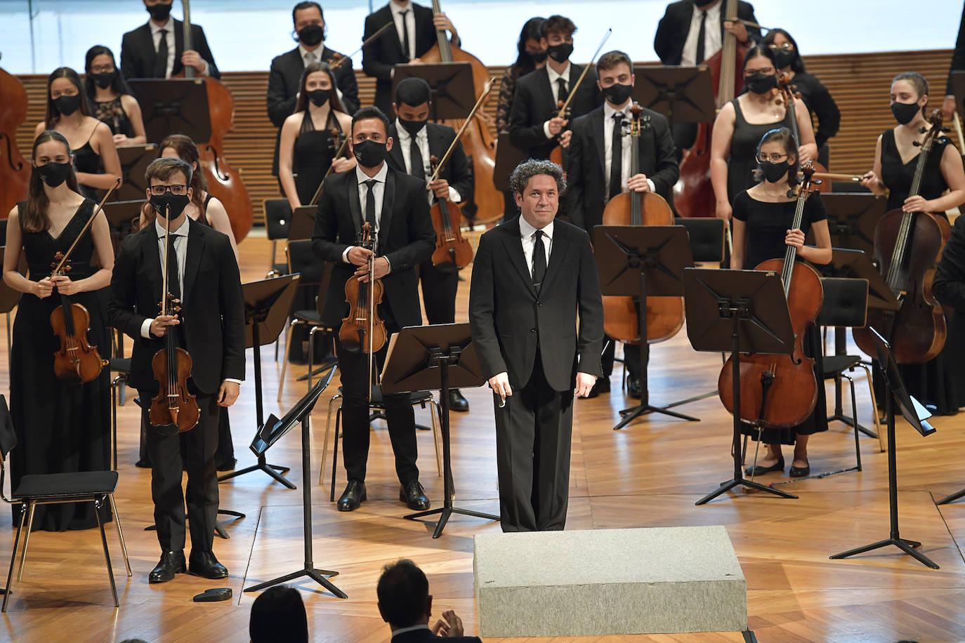 Fotos: Concierto de Dudamel en el auditorio Alfredo Kraus