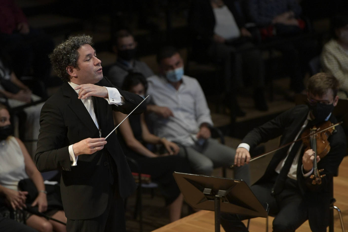 Fotos: Concierto de Dudamel en el auditorio Alfredo Kraus