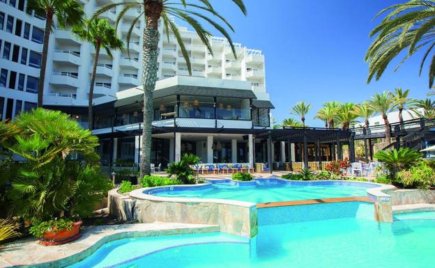 El hotel tiene espectaculares vistas a las Dunas de Maspalomas. 