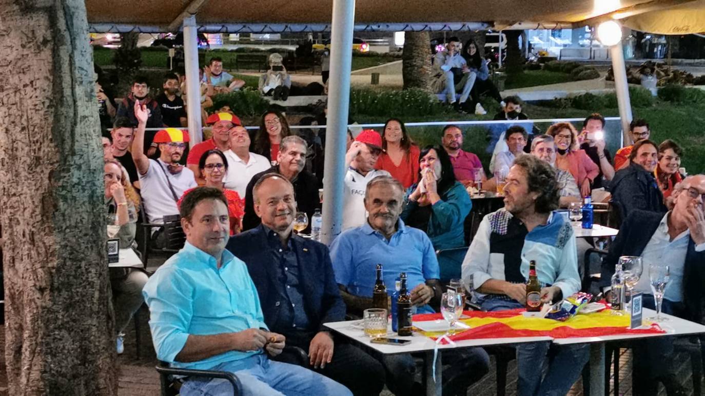 Fotos: Así vivió Canarias el partido Italia-España