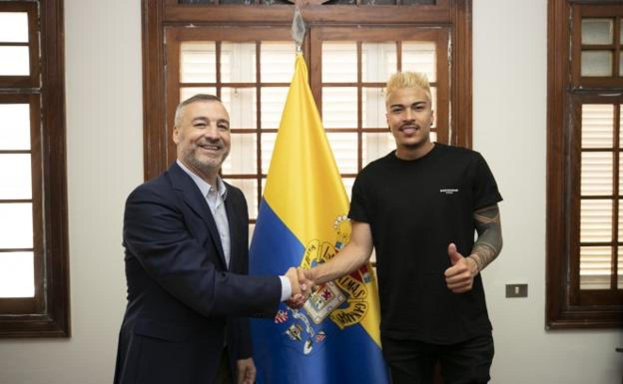 Peñaranda, junto a Miguel Ángel Ramírez. 