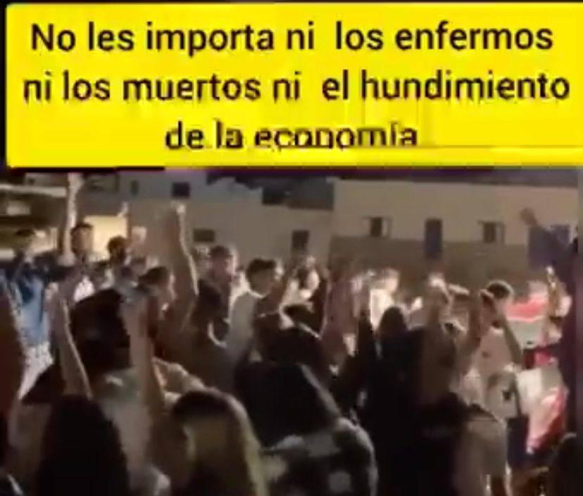 Imágenes de la fiesta el pasado fin de semana en Caleta de Sebo. 