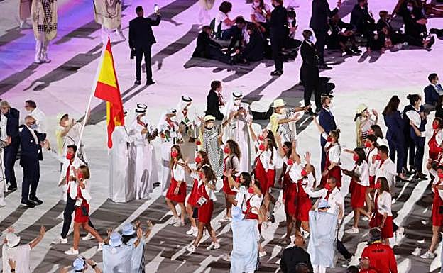 Desfile de España en Tokio. 