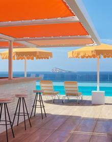 Imagen secundaria 2 - Bar Medusa (arriba), Restaurante Tortuga (abajo-izquierda) y Rooftop Bar Marea Alta (abajo-derecha). 