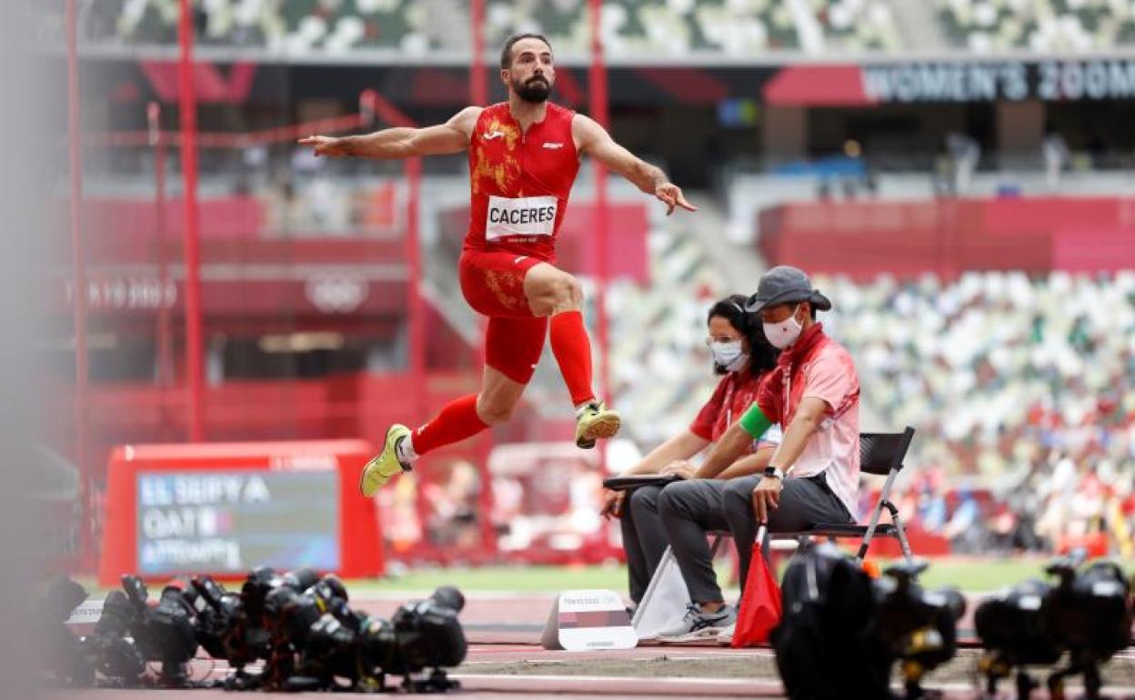 Tokio 2020 | Atletismo: Eusebio Cáceres, a tres centímetros del bronce