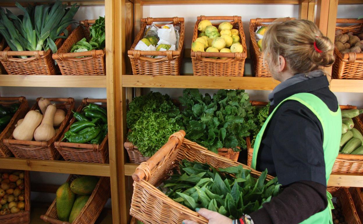 Imagen de archivo de un puesto del Mercado Ecológico de Valleseco. 